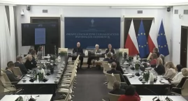 Adherencja w centrum polityki zdrowotnej. Senat i resort zdrowia chcą włączyć przestrzeganie terapii do edukacji i cyfryzacji systemu