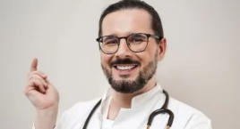 Kaskada lekowa: jak uniknąć pułapki nadmiernej farmakoterapii? Radzi dr Kamil Karpowicz