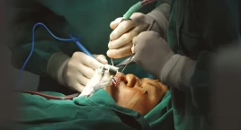 Na jaką specjalizację lekarską jest najwięcej chętnych? Króluje chirurgia plastyczna