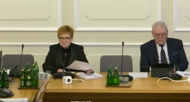„Nie ma spójnej polityki antynikotynowej w Polsce”. W Sejmie o akcyzie na e-papierosy i produktach dla dzieci 