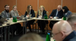 Zamrożenie podwyżek w ochronie zdrowia nie takie pewne? Weto prezydenta wchodzi w grę