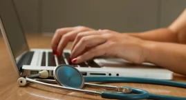 Zdrowie drożeje najbardziej – nowe dane GUS. Pacjenci płacą więcej za wizyty i leczenie