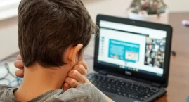 Higiena cyfrowa dzieci to nowe wyzwanie zdrowia publicznego. Ekspert wskazuje kluczową rolę rodziców
