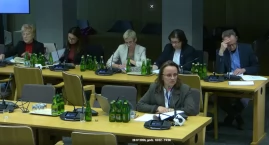„Świadczenie leczenia insuliną z użyciem pompy jest gwarantowane do 26. roku życia” – gorąca debata o cukrzycy i opiece diabetologicznej w Polsce