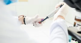 Test HPV HR zmienia profilaktykę raka szyjki macicy. Prof. Andrzej Nowakowski wskazuje na nowy standard screeningu