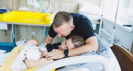700 porodów rocznie. Znikają kolejne porodówki