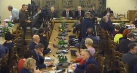 Radziwiłł przedstawił swoje plany. Będzie likwidacja NFZ, leki dla seniorów i odłożone w czasie kontraktowanie, invitro tylko do połowy 2016
