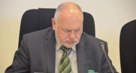 A. Jacyna o aneksowaniu umów AOS. Decyzje w regionach, a nie automat
