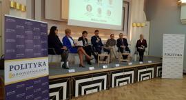 Zdrowie kobiet: w czym jest postęp, a co kuleje i pozostaje tabu? (relacja z debaty PZ)