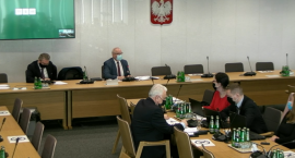MZ chce zwiększyć liczbę łóżek geriatrycznych o 1 tys.