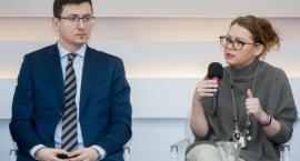 Prof. E. Barcz o „epidemii” schorzeń dna miednicy