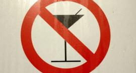 Prawny galimatias wokół alkoholu: Sejm nowelizuje, MZ od razu zmienia