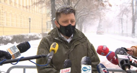 M.Dworczyk o ograniczeniu dostaw przez Pfizera: poczekajmy na oficjalne informacje