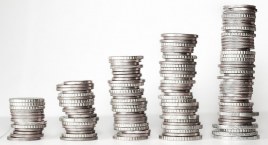 Strona społeczna o 350 mln zł na podwyżki wynagrodzeń: 