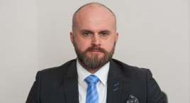 K. Łanda: Zasady finansowania to kwestia polityczna (WYWIAD)