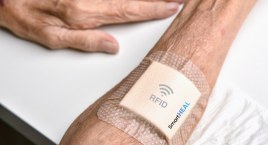 Polscy naukowcy opracowali inteligentny opatrunek do diagnostyki stanu ran przewlekłych