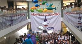 Jest decyzja o eskalacji protestu. Postulaty rezydentów przejmuje PZM