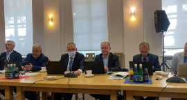 Wynagrodzenia medyków: resort szykuje ankietę