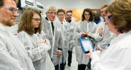 Fałszowanie leków: laboratorium jak z CSI wykrywa to, czego nie widzi oko