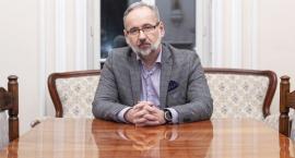 Minister zdrowia: Kodeks Pracy wystarczy, by sprawdzić szczepienie medyka