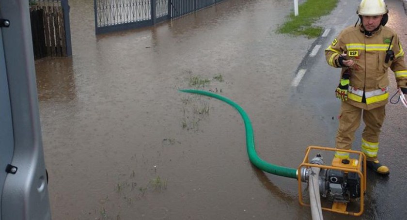 Uwaga, po intensywnych opadach deszczu możliwe podtopienia
