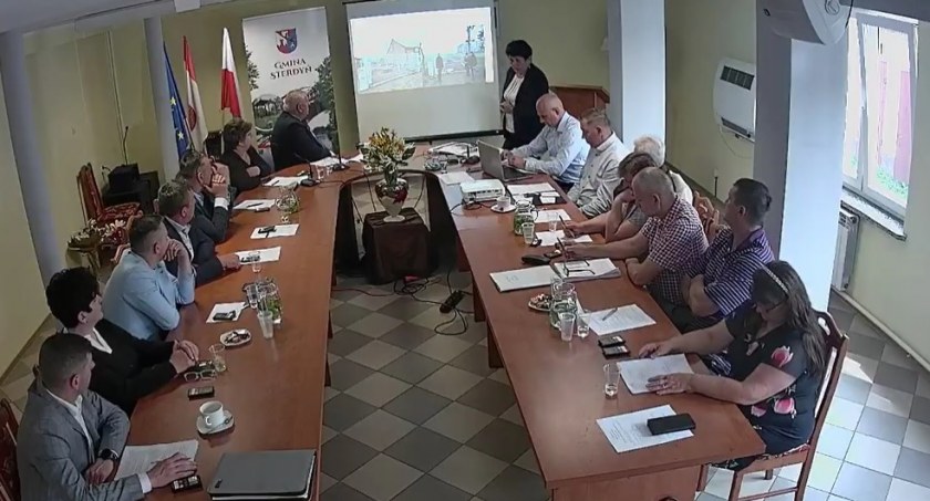 Wójt Grażyna Sikorska z wotum zaufania i absolutorium