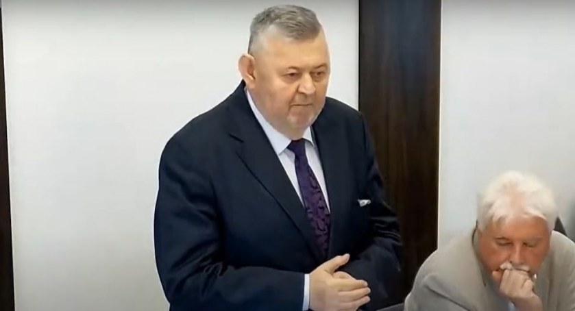 Burmistrz Sokołowa Podlaskiego z absolutorium i wotum zaufania