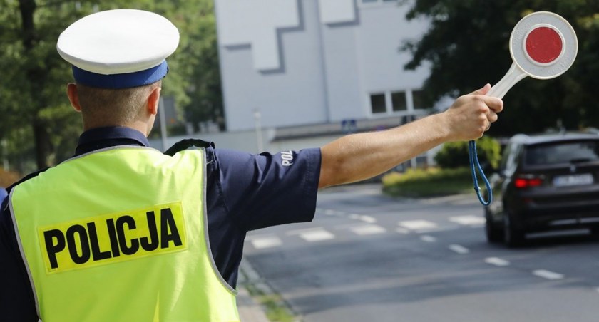 Wpadł podczas policyjnej kontroli: miał prawko, ale nie takie jak trzeba