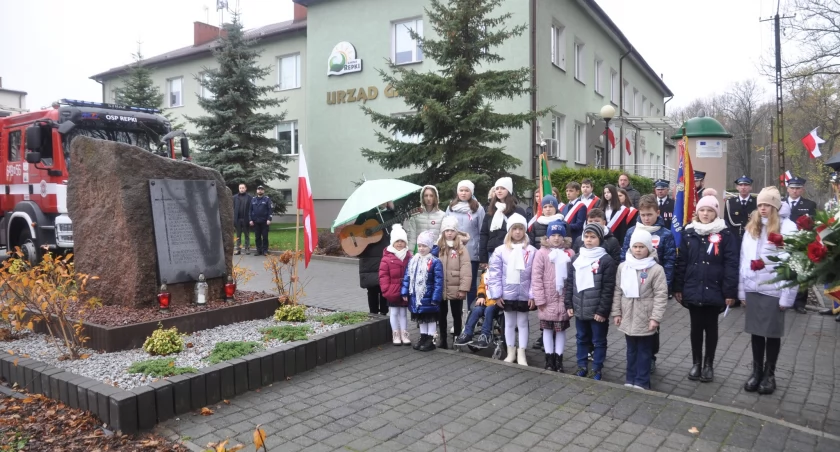 11 listopada w Repkach: oficjalnie i z turniejem siatkarskim