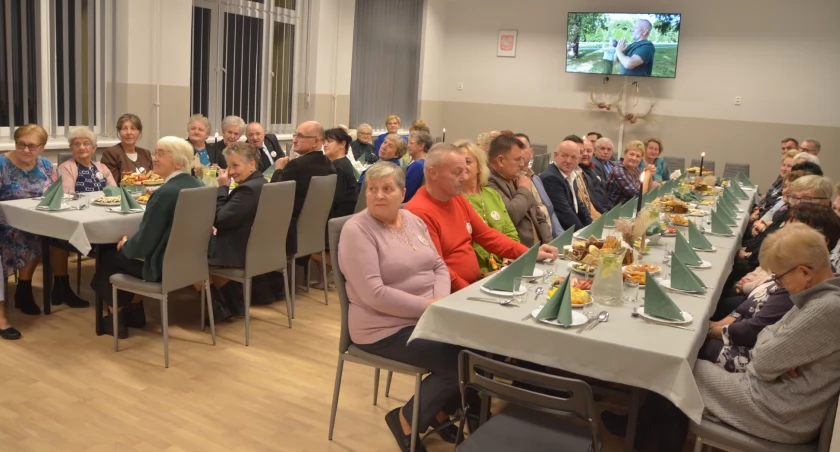 Seniorzy z gminy Sokołów Podlaski spotkali się w Czerwonce