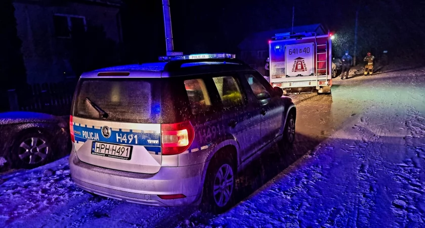 Weekend w powiecie: zderzenie z autobusem, auto w rowie i pijany w volkswagenie