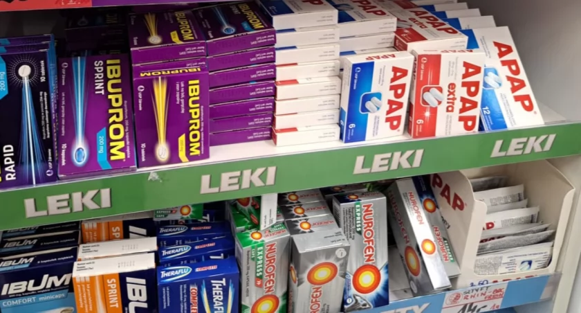 Dziecko zachorowało. W Sokołowie nie ma gdzie kupić antybiotyku, bo apteka zamknięta!