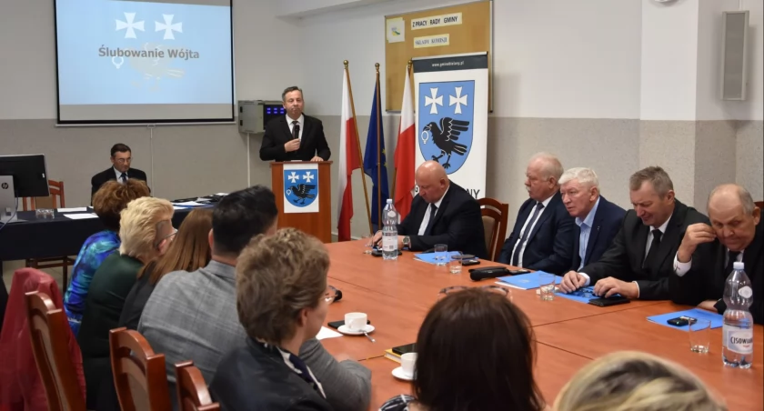 W Bielanach wójt i przewodniczący pozostali na stanowiskach
