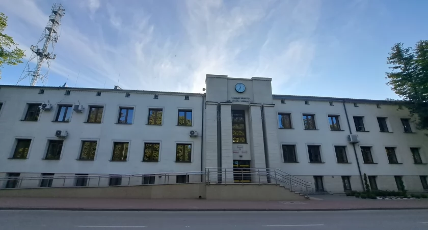 Ruszyła karuzela stanowisk po wyborach w samorządach
