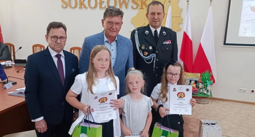 Tak młodzi artyści widzą pracę strażaków