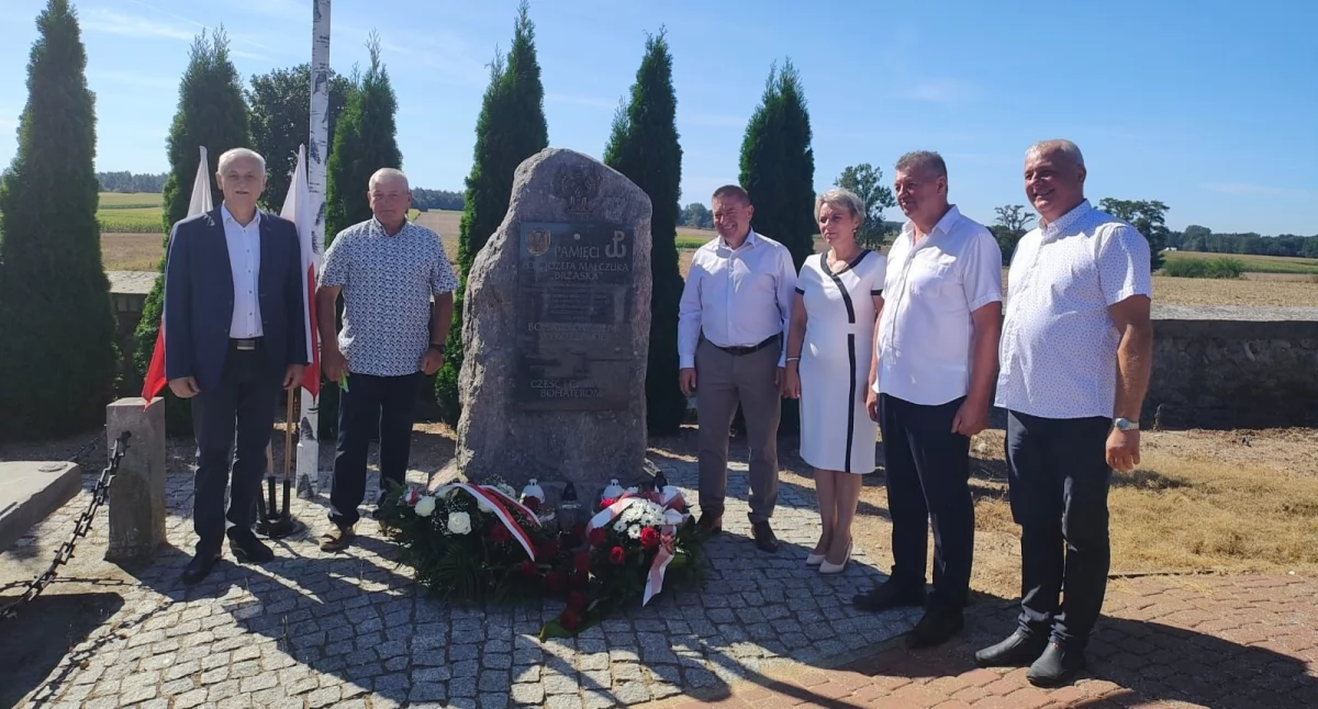 W Wyrozębach pamiętali o bohaterach z sierpnia 1920 r.