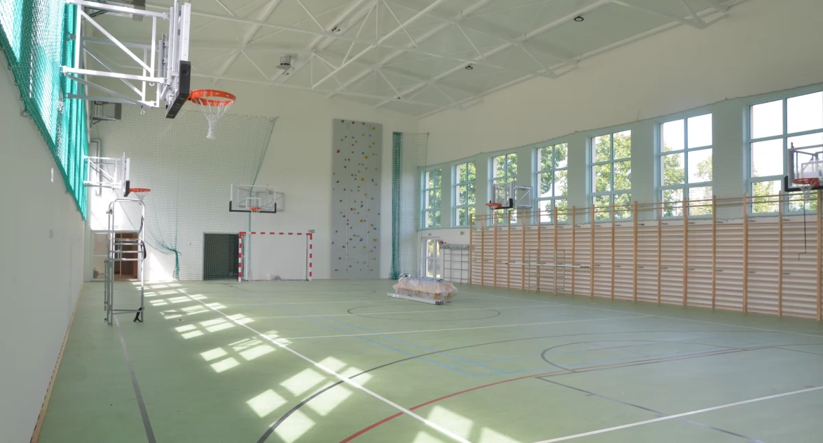 Zakończyła się budowa sali sportowej w Grochowie