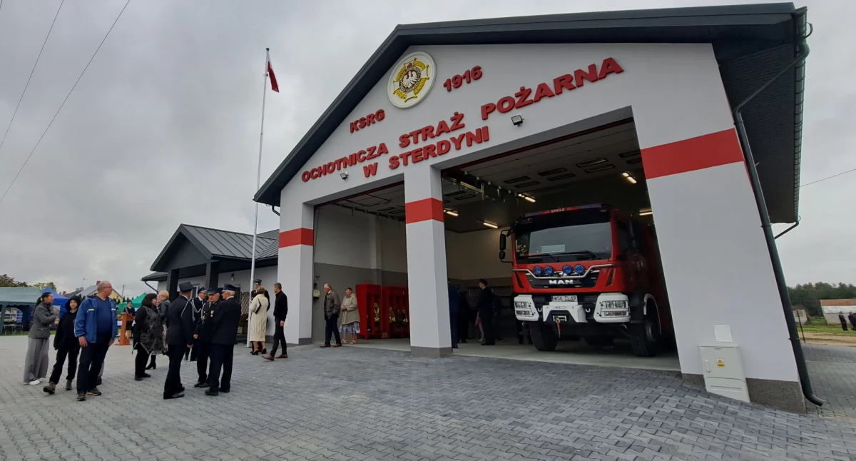 Strażacy ze Sterdyni mają strażnicę na miarę XXI wieku