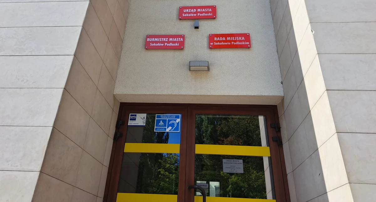 Urząd Miasta zmienia godziny pracy w poniedziałki. Będzie można przyjść po 16.