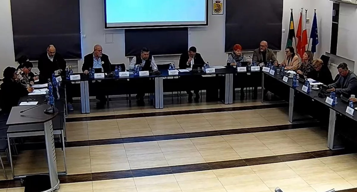 Na nadzwyczajnej sesji Rady Miejskiej o podatkach i opłatach za śmieci