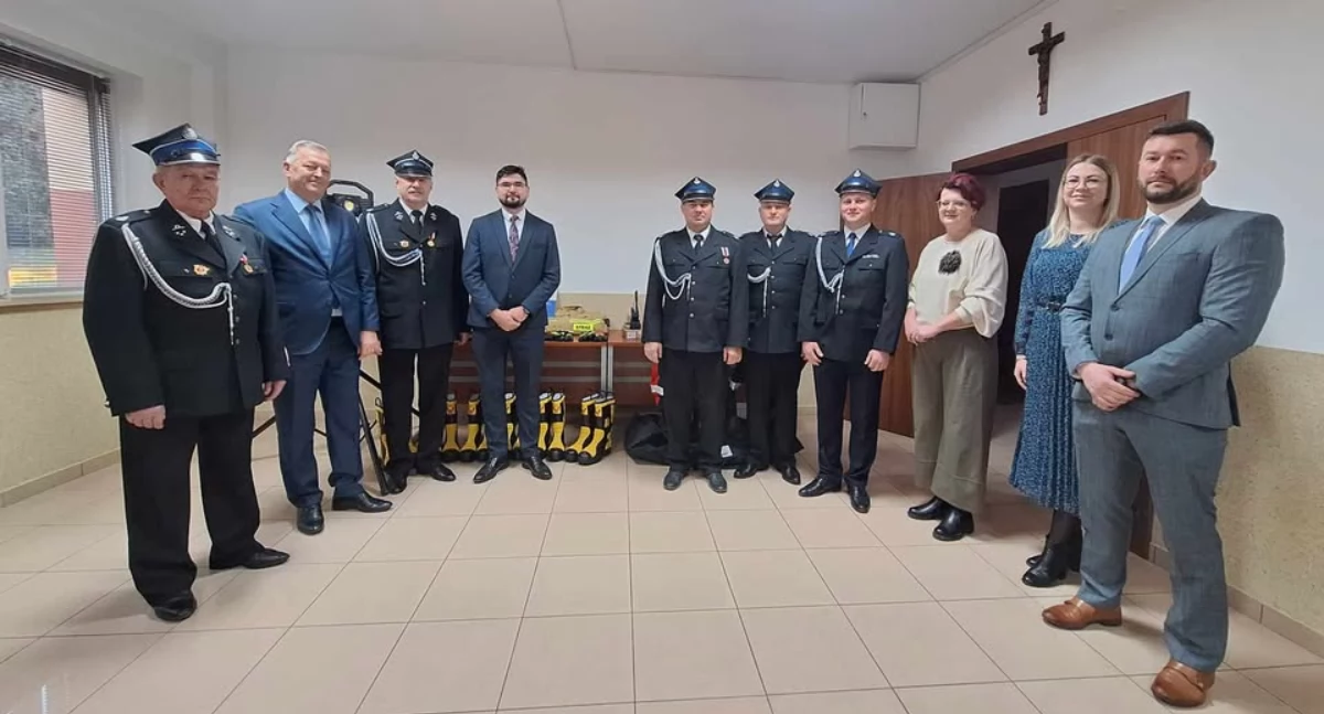 Dwie jednostki OSP z gminy Ceranów dostały sprzęt