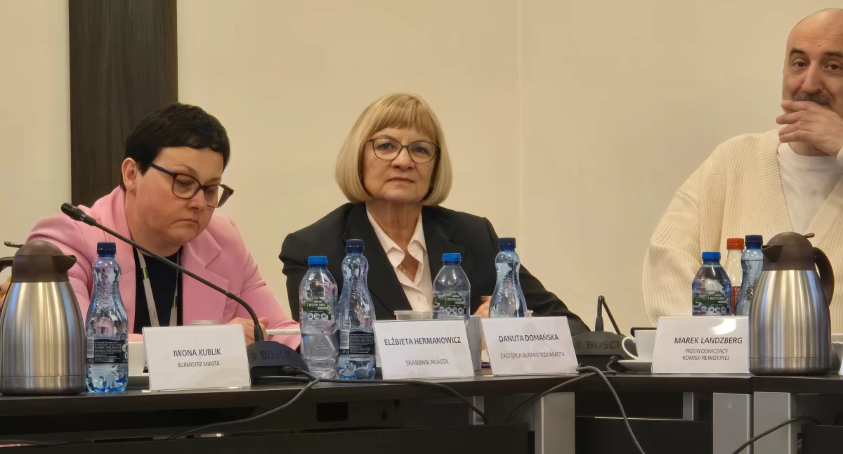 Nasza droga władza. Czym się zajmuje i ile zarabia zastępca burmistrza Sokołowa.