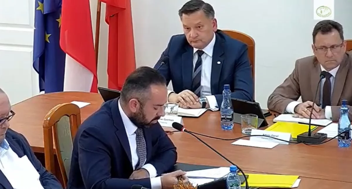 Nie będzie klimatyzacji w sokołowskim starostwie, będzie za to urzędomat