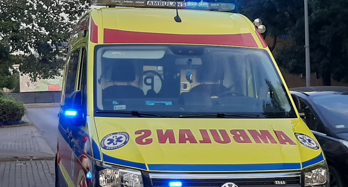 14-letni rowerzysta trafił do szpitala po zderzeniu z samochodem