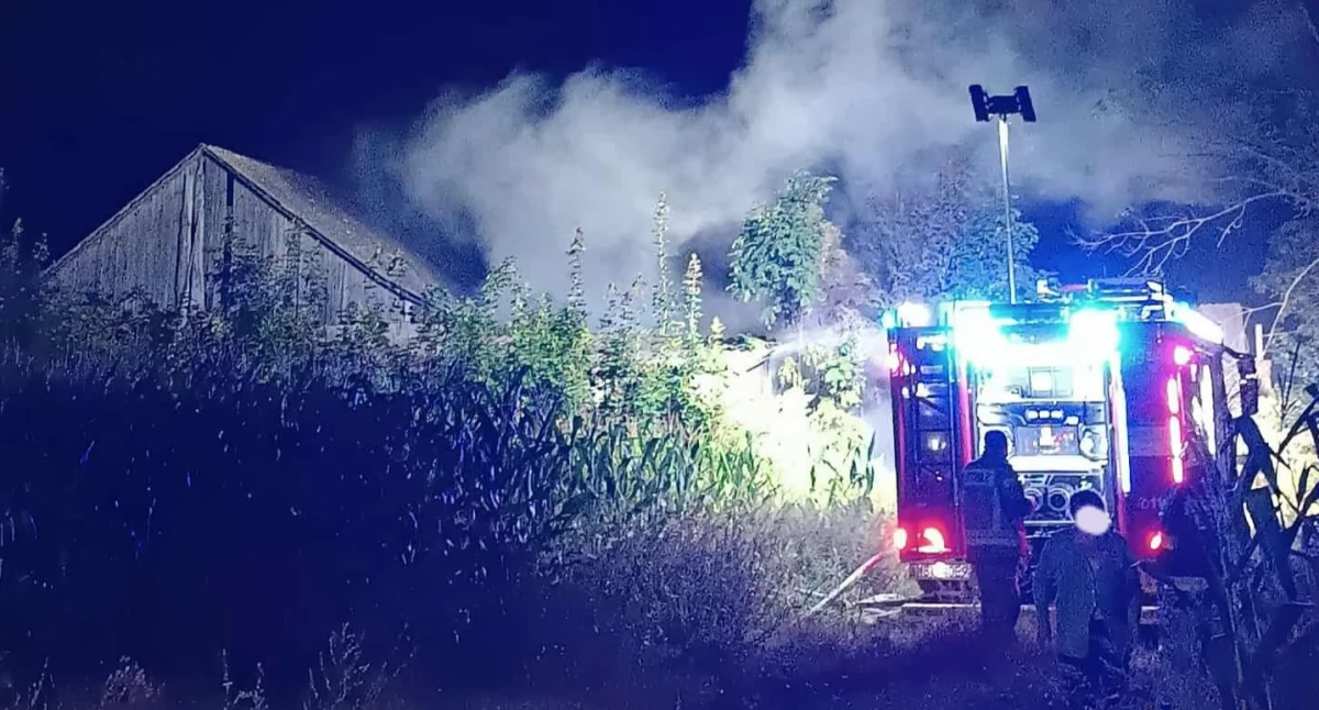 Pracowita noc strażaków. Czy to było podpalenie?