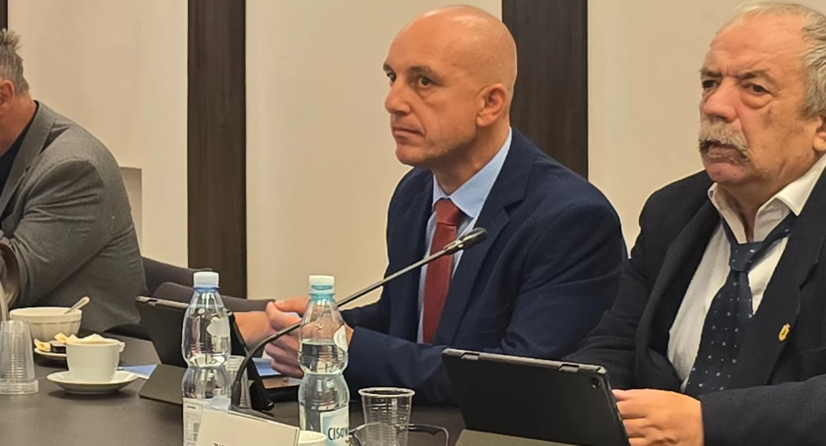 Radny Piotr Sikorski apeluje: zamontujcie taki zawór, a nie będzie problemów z zawyżonymi rachunkami za wodę
