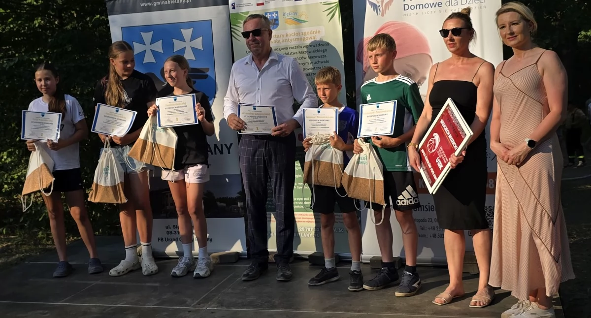 Upalna i rodzinna niedziela w Bielanach