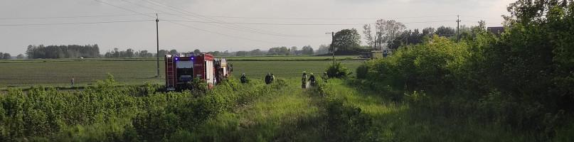Zanim zaczęło padać, strażacy mieli gorący dzień