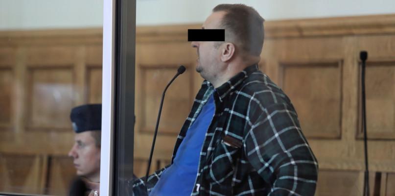 Fałszywy ksiądz stanął przed sądem! Doprowadził do śmierci 12 osób? 