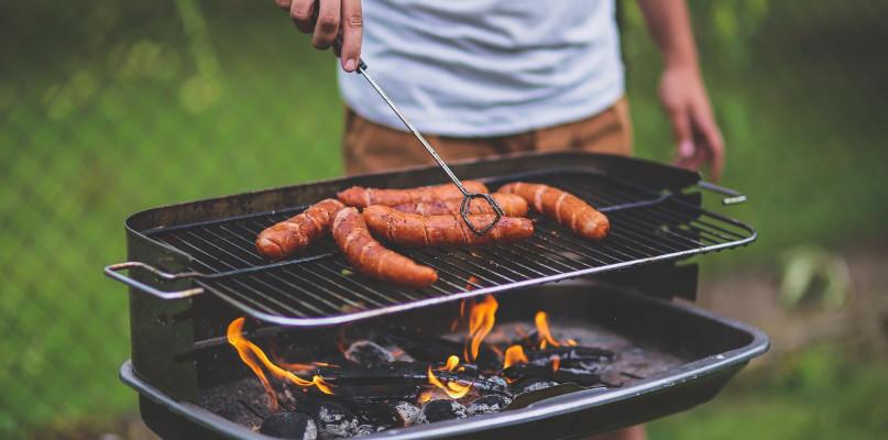 Grillowanie w tym roku droższe niż zwykle. Ceny zwariowały!